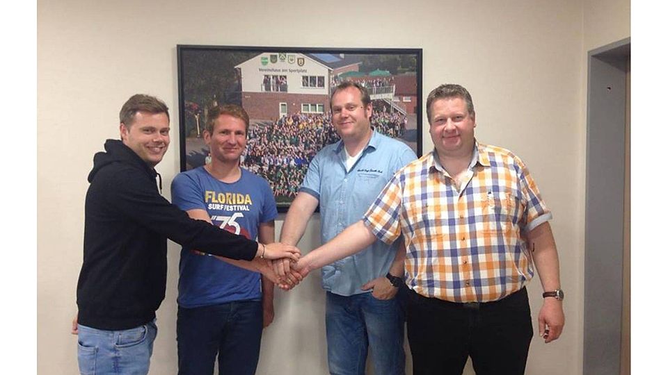 Auf dem Foto von links: Martin Stüwe, Christoph Tieke, Michael Stüwe (Obmann), Michael Feldker (1. Vorsitzender). - Foto: SV Bawinkel.
