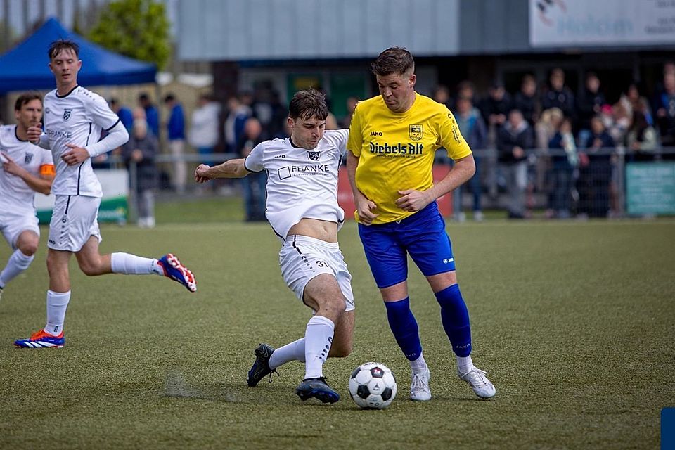 Ungleiche Duelle in Kleve-Geldern. 