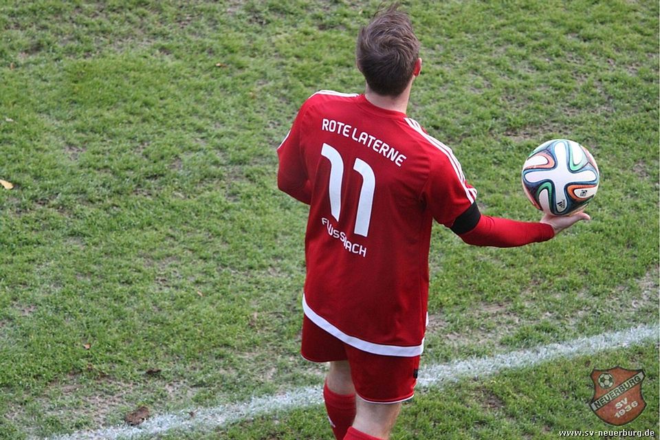 Rote Laterne ist nur der selbstgewählte Name. Der SV Flußbach ist Tabellenführer der Kreisliga B-2. Foto: Archiv/Tariq Kahn/SV Neuerburg/FuPa.net