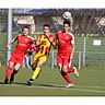 Den Führungstreffer für den ETSC gegen das Spitzenteam FC Hürth erzielte Younesse Laatik (M.). Foto: Rocco Bartsch