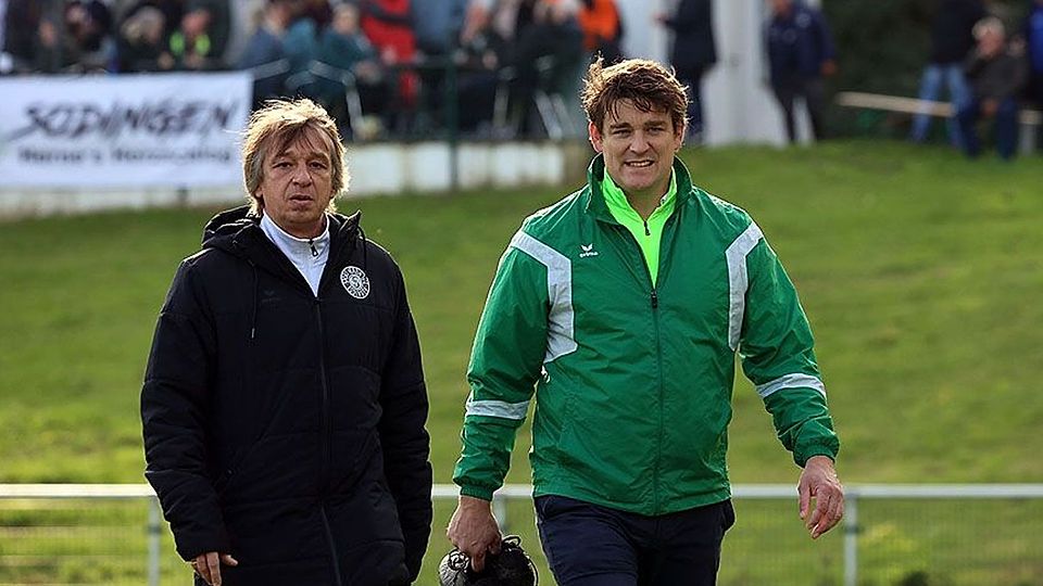 Trainer Michael Wurst (links) und der Sportliche Leiter Stefan Gosing wurden beim SV Sodingen entlassen.