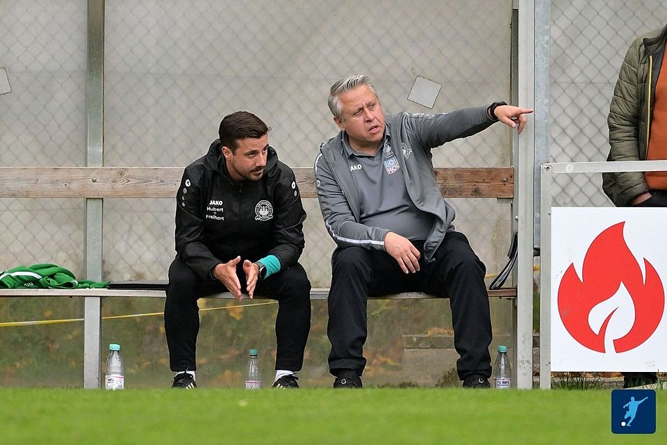 "Er ist für mich ein wichtiges Bindeglied zwischen mir und der Mannschaft", sagt Eichstätts Chefcoach Markus Mattes (rechts) über seinen Co-Trainer.