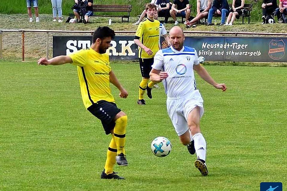 Marcel Probst (rechts) bringt Regionalliga-Erfahrung mit nach Groß Santersleben.