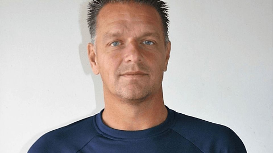 Sebastian Steinhauer ist beim FC Hellas Krefeld zurückgetreten.