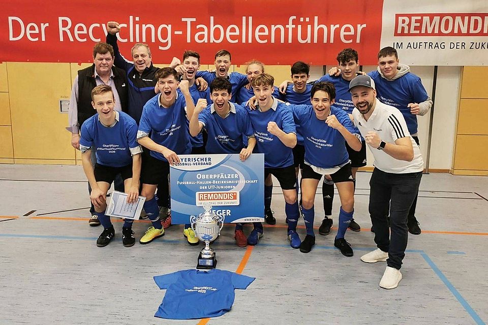 Die Weidener B-Junioren kämpfen um die Bayerische Hallenkrone.