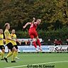 Kirchlengerns Lennart Wüllner (in Rot) traf gegen Kaunitz zur zwischenzeitlichen 2:0-Führung, die die Gäste aber noch egalisieren konnten.