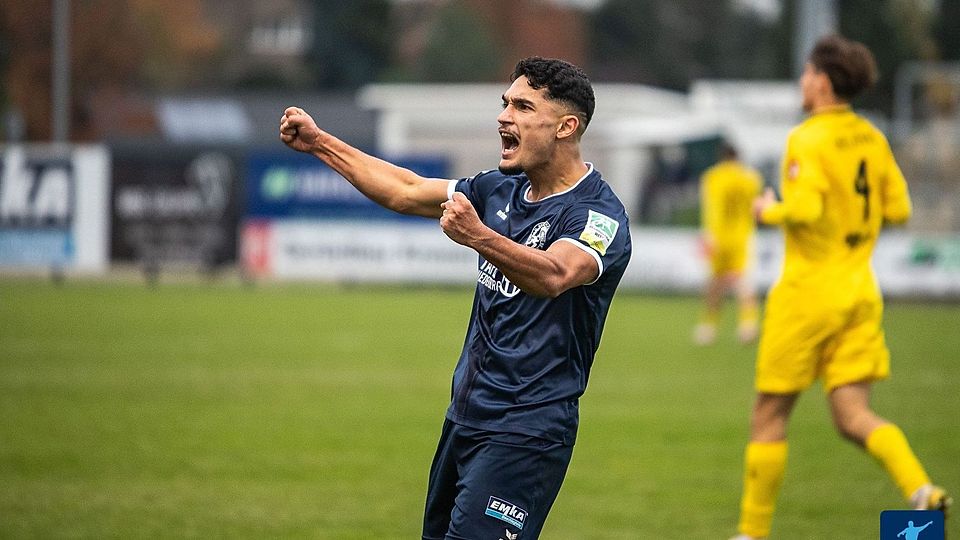 Velbert feiert den Befreiungsschlag im Kellerkrimi. 
