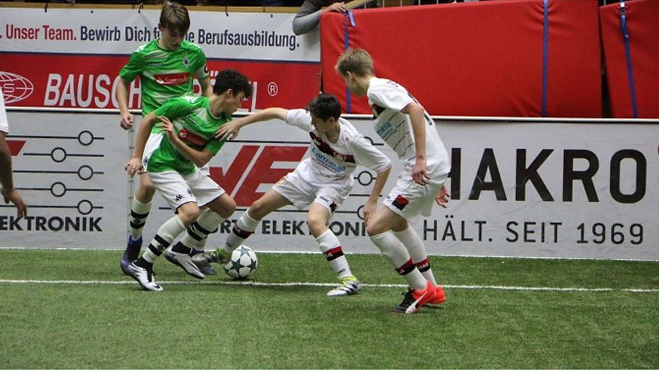 Im Halbfinale setzten sich die Youngsters aus Leverkusen gegen Gladbach durch.  Foto: Ralf Mangold