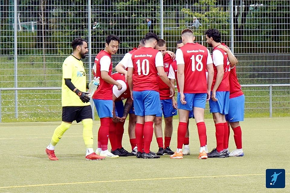 Aus dem Kader der Ersten Mannschaft des SC Klarenthal sind kaum noch Spieler übrig. Viele Spieler haben den Verein verlassen, bislang zwölf Spieler sind neu dazugekommen. Ob mit dem Umbruch eine sorgenfreiere Saison gelingt?