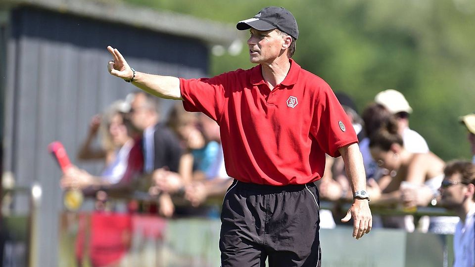 Das Relegations-Rückspiel gegen den SC Feucht war sein letztes Match als Trainer des SV Buckenhofen. Rainer Gerlitz wird die Kicker von der Staustufe nach drei Jahren verlassen (Foto: Wolfgang Zink).
