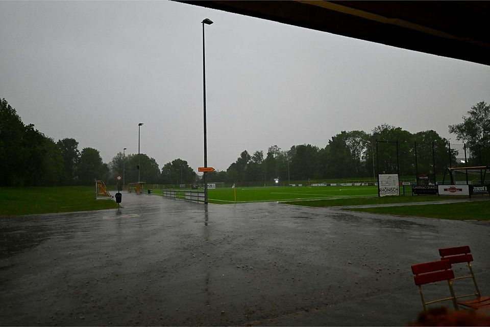 Gegen 19.50 Uhr sah es in Odenkirchen nicht so gut aus.