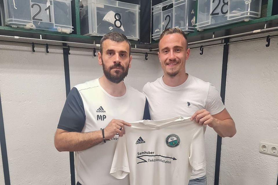 Im Sommer holte Mentor Ptyqaj (l.) Spieler mit Landesliga-Erfahrung wie Adin Kurtovic (r.) in die Kreisliga München.
