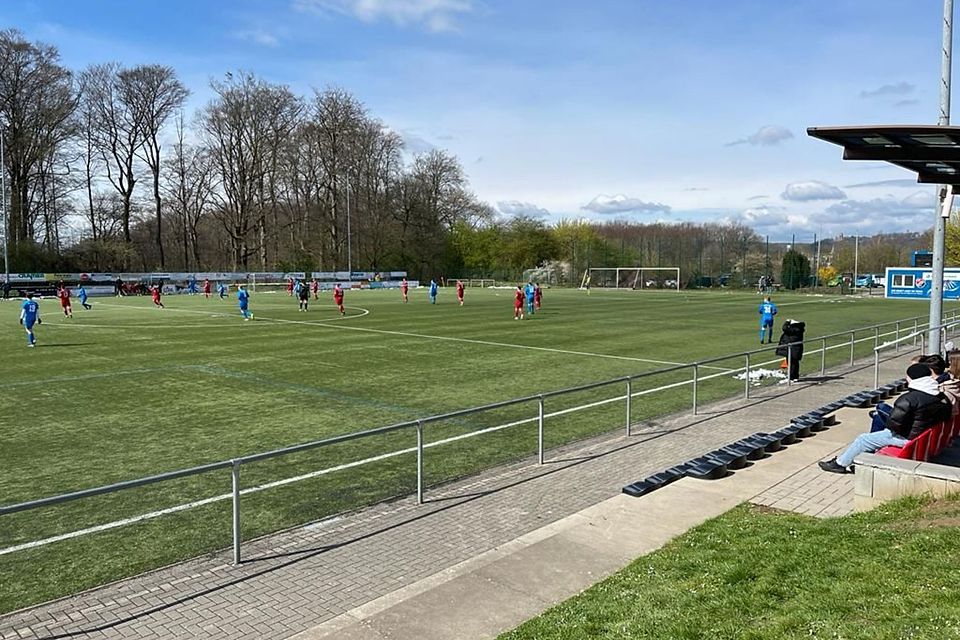 In Berchum/Garenfeld durften heute nur die Damen und die 2. Mannschaft auf das Feld.
