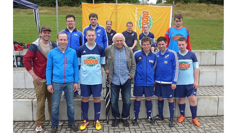 Und Auswahltrainer Stepi war auch da: HBRS-Heimspieltag beim RSV Büblingshausen Foto: Dähnrich