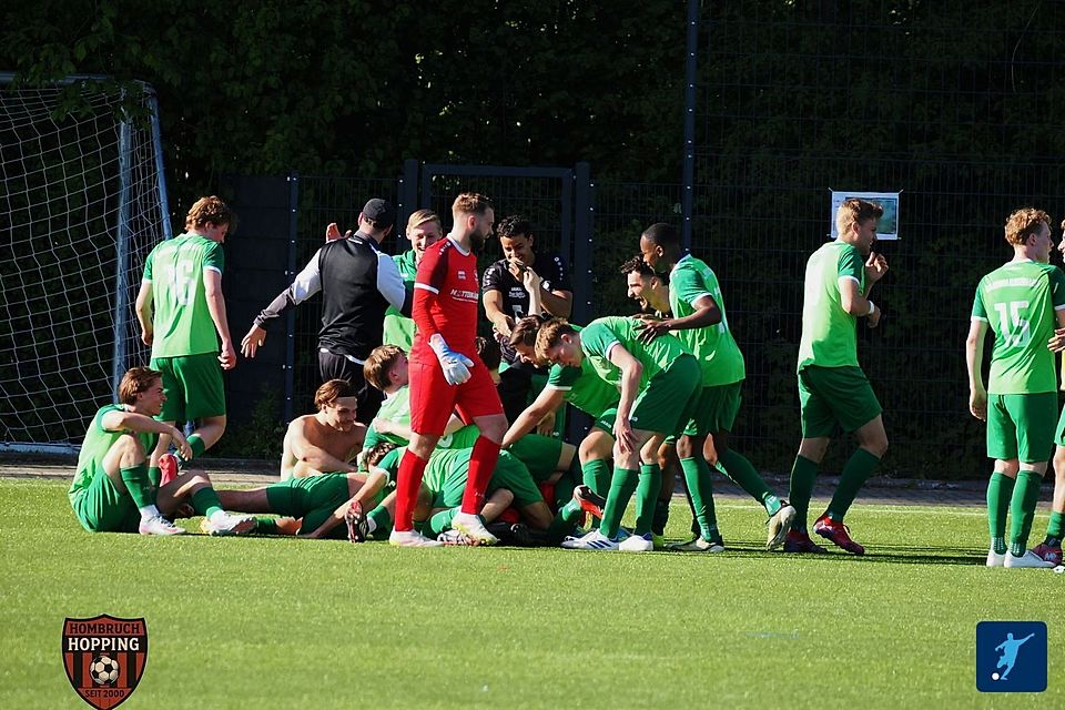 Klosterhardt feiert den Sieg im Top-Spiel