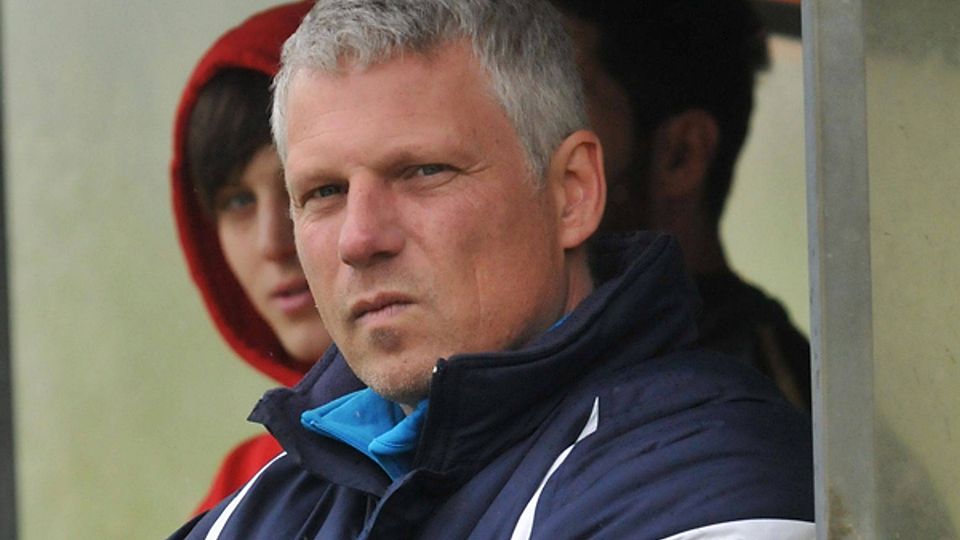 Roger Kindler hört auf. Am Saisonende hängt er seinen Trainerjob, den er gerade bei der TSG Stadtbergen ausübt, an den Nagel.  Foto: Andreas Lode