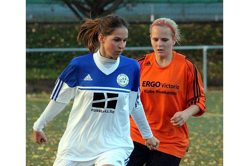 Im Pokalspiel in der Offensive ohne Fortune: MFFC-Spielerin Jessica Hess (li.). Archivfoto: Hannelore Wagner
