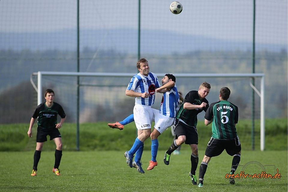 Der TSV Reuth konnte sein Heimmatch gegen die DJK Ebnath mit 3:2 für sich verbuchen. Foto: Eric Stiewing