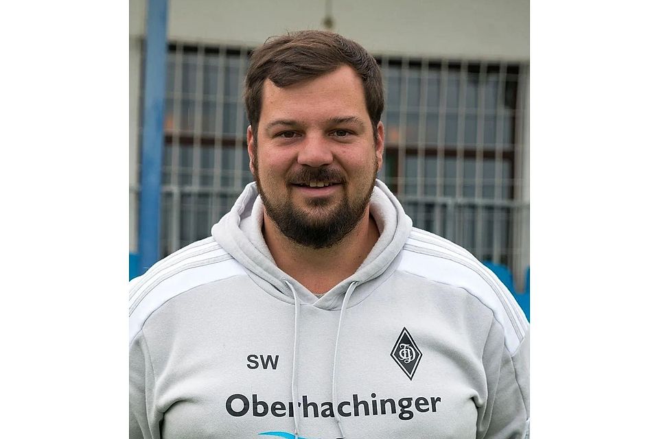 Zeigt sich im Interview realistisch: Thomas Werth, Sportlicher Leiter des Fußball-Bayernligisten FC Deisenhofen.