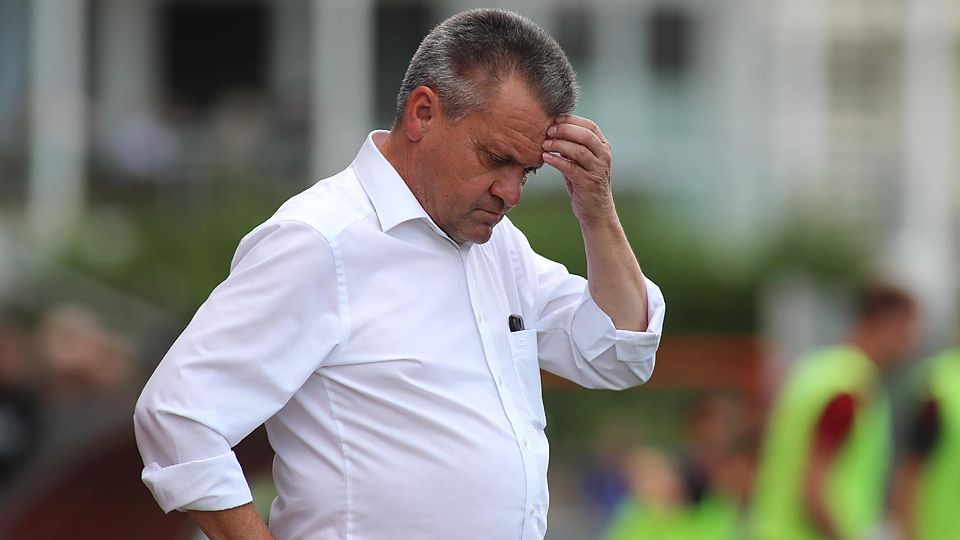 Manfred Schwabl und die Hachinger drücken vor dem Start in die restliche Rückrunde finanzielle Sorgen.