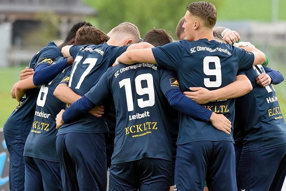 Die Fußballer des SC Oberweikertshofen.