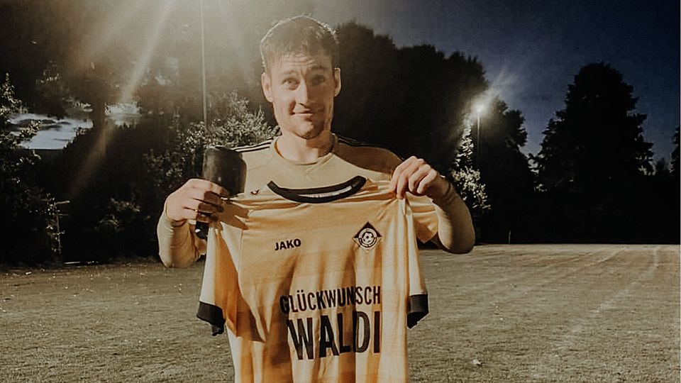 Jonas Griep mit Sondertrikot