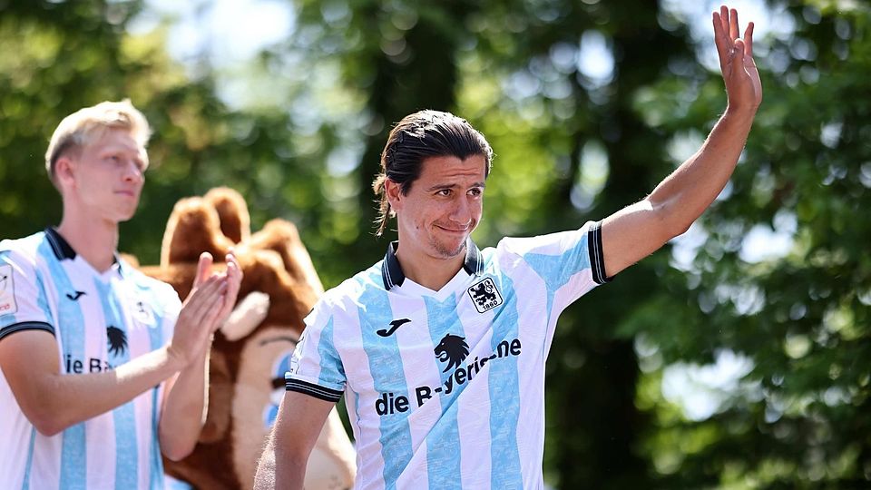 Für immer im Löwen-Trikot? Tunay Deniz (31) möchte mit seiner Familie in München bleiben und seine Karriere bei 1860 beenden.