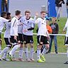 Jubel beim JFV Stade: Die U 19 hat einen 0:2-Rückstand in einen 6:2-Sieg gegen den JFV A/O/Heeslingen verwandelt.  Foto Borchers