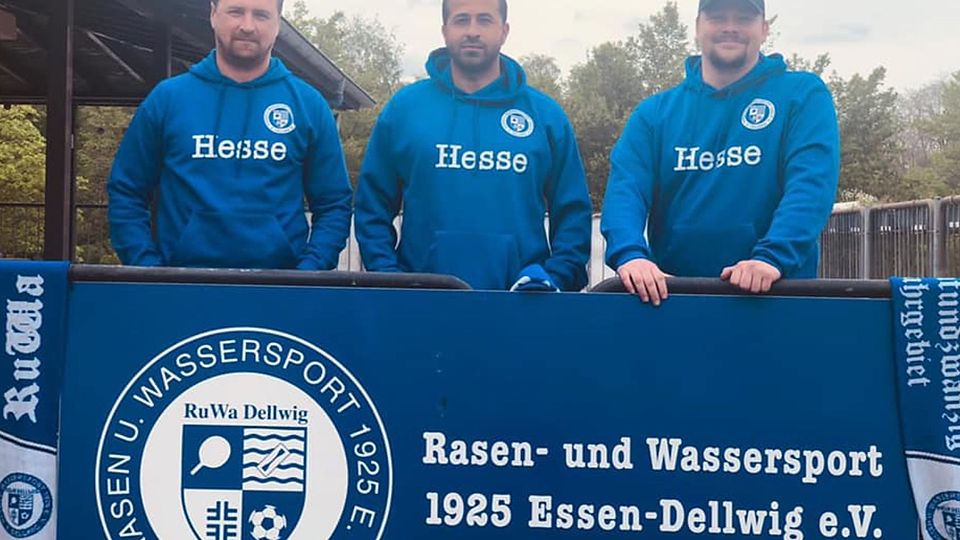 Hassan Al Hamad (Mitte), Igor Bendovskyi (l.) und Benjamin Carpentier sind die neuen Trainer von RuWa Dellwig.