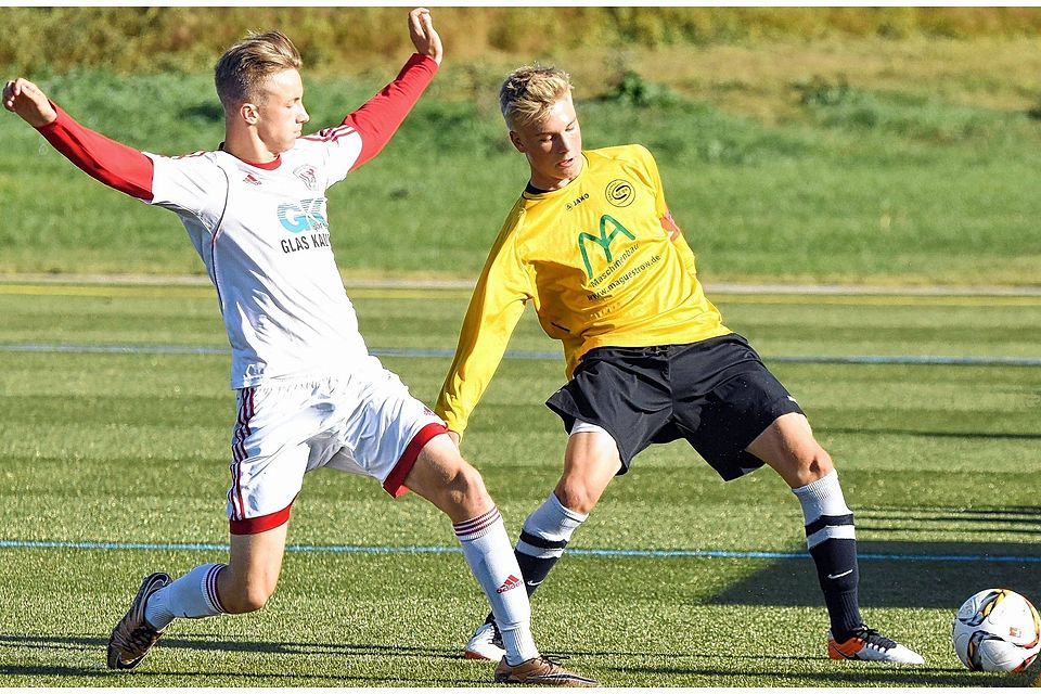 Jonas Reister (r.), Kapitän der Güstrower B-Junioren, gehört mit seinem Team nach vier Spieltagen zur Spitzengruppe der Verbandsliga. Robert Grabowski