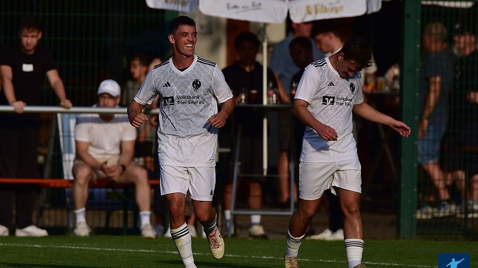 Es war der Tag des Dominik Lorth, der gleich fünf Mal ins Schwarze traf.