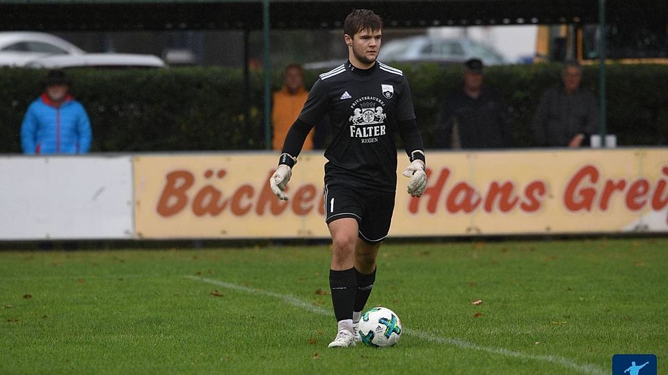 Adrian Weber hat sich für einen Wechsel zum 1. FC Passau entschieden