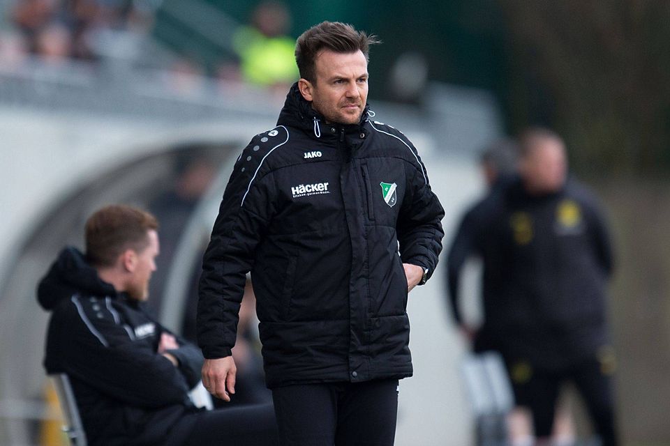 Trainer Enrico Maaßen und der SV Rödinghausen bleiben am Wochenende ohne Einsatz.