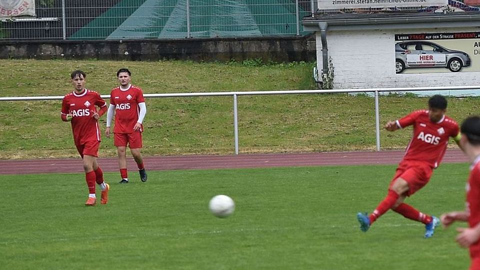 Der 1. FC Viersen II zieht zurück.