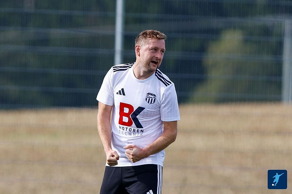 Garhams Routinier Udo Tolksdorf und seine Mitstreiter erwarten die SpVgg GW Deggendorf 