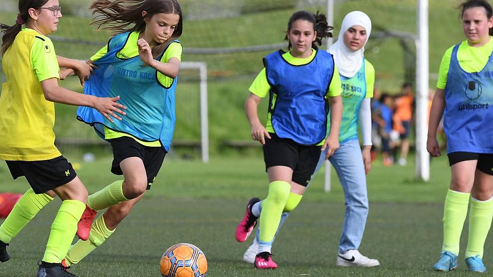 Immer wieder tauchen neue Spielerinnen auf der Flinthöhe auf.