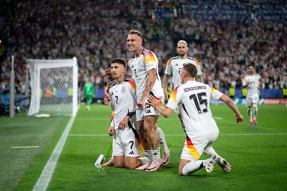 David Raum (von RB Leipzig) vertritt uns ebenfalls bei der WM. David Raum (von RB Leipzig) vertritt uns ebenfalls bei der WM.