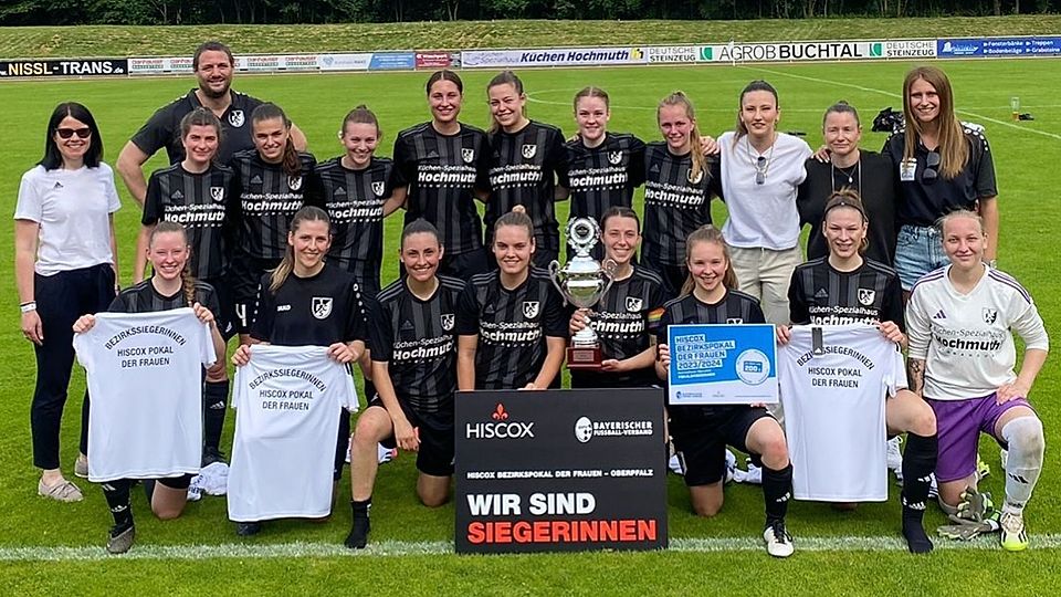 Die Schwarzenfelderinnen sind alter und neuer Pokalsieger.