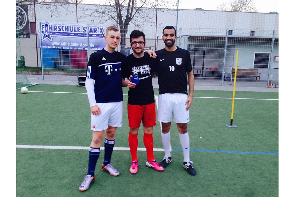 Drei stolze Gewinner: Kenny Miller, Onur Alkin und Said Akrri (von links). Foto: Durillo.