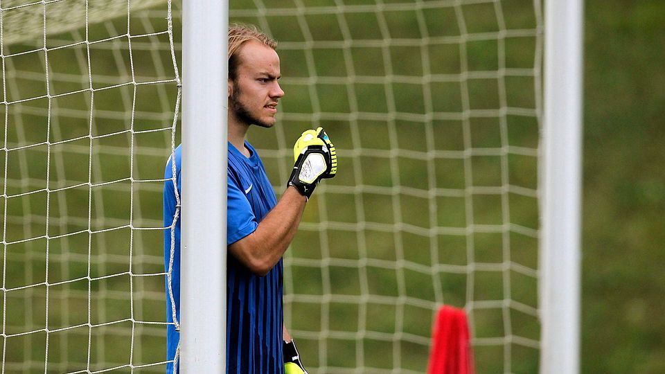 An ihm lag es sicher nicht, dass Kimratshofen von der Kreisklasse abgestiegen ist: Torhüter Dustin Ehrmann.       Foto: Michael Oswald