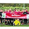 So sehen Sieger aus: Die B-Junioren der JSG Erft 01 gewannen durch einen verdienten 5:1-Sieg über die SG Rotbachtal/Strempt in Nettersheim den Kreispokal.
