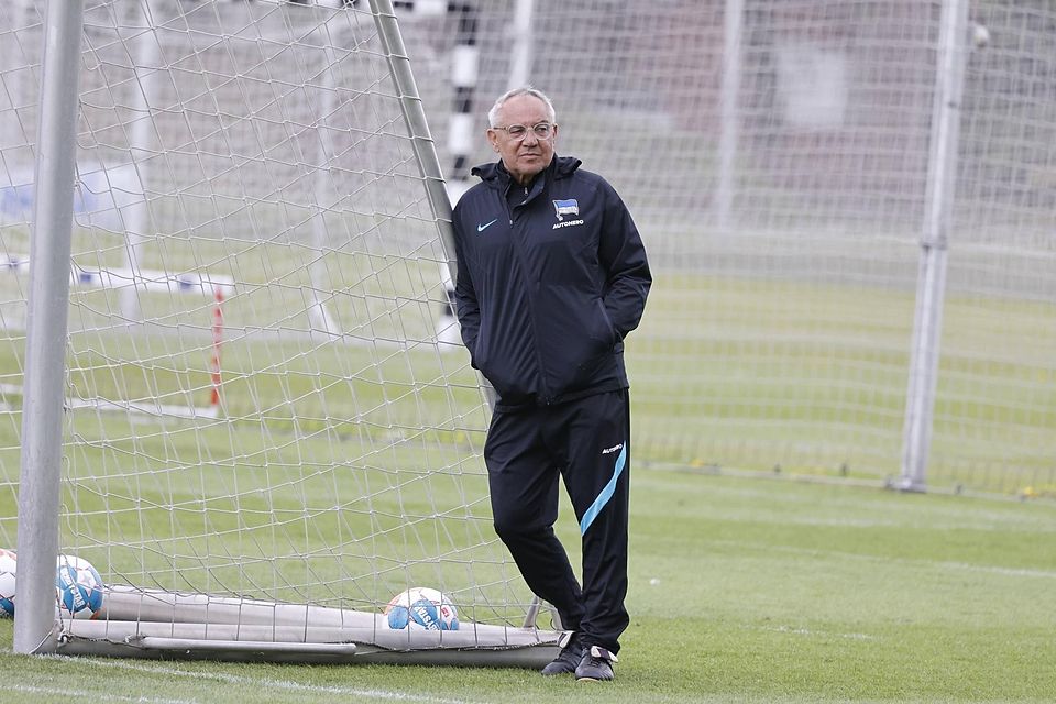 Wann sieht man ihn wieder auf dem Fußballplatz? Felix Magath, hier bei seiner Hertha-Rettungsmission vor zwei Jahren.