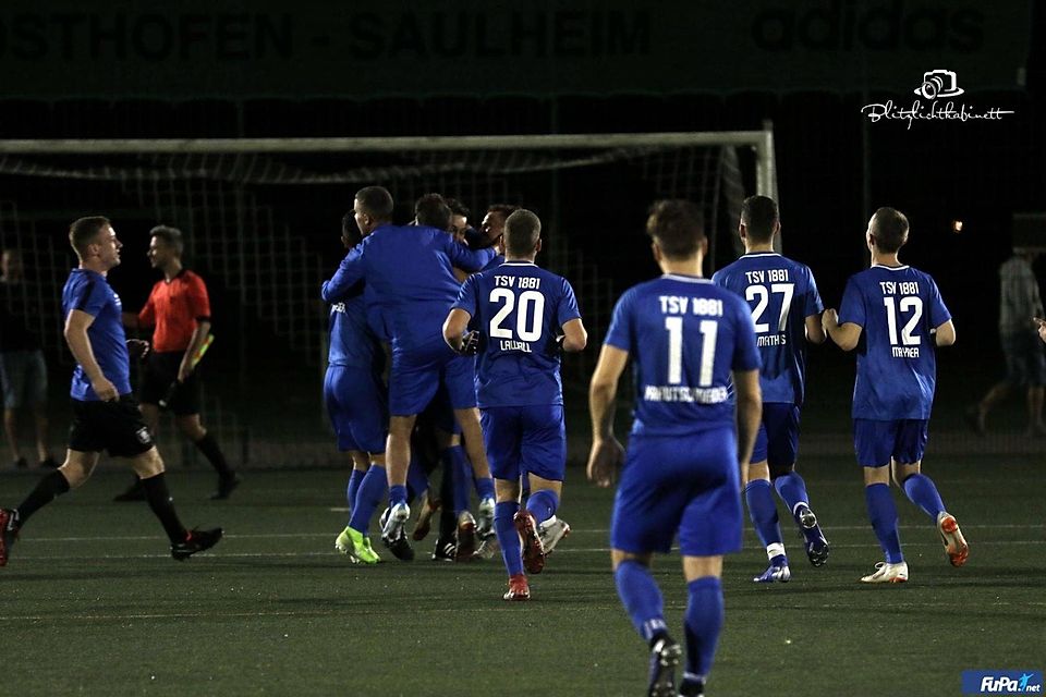 Dank zwei Treffern in der Nachspielzeit, entführt der TSV Gau-Odernheim einen Zähler aus Rieschweiler. 
