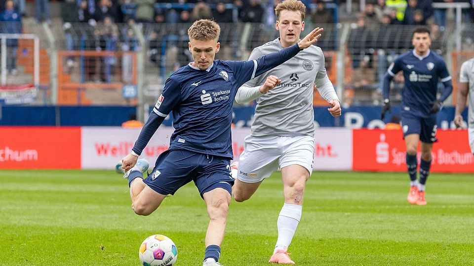 Auf Spitzenreiter VfL Bochum II wartet nach der klaren Niederlage gegen Siegen das nächste Topspiel.