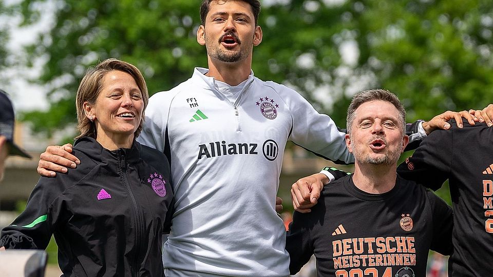 Bianca Rech (links) ist der Kopf des Frauenfußballs beim FC Bayern München.