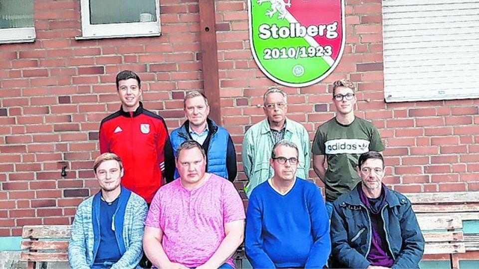 Der neue Vorstand der Jugendabteilung des FC Stolberg auf einem Foto vereint.Foto: D. Kühn