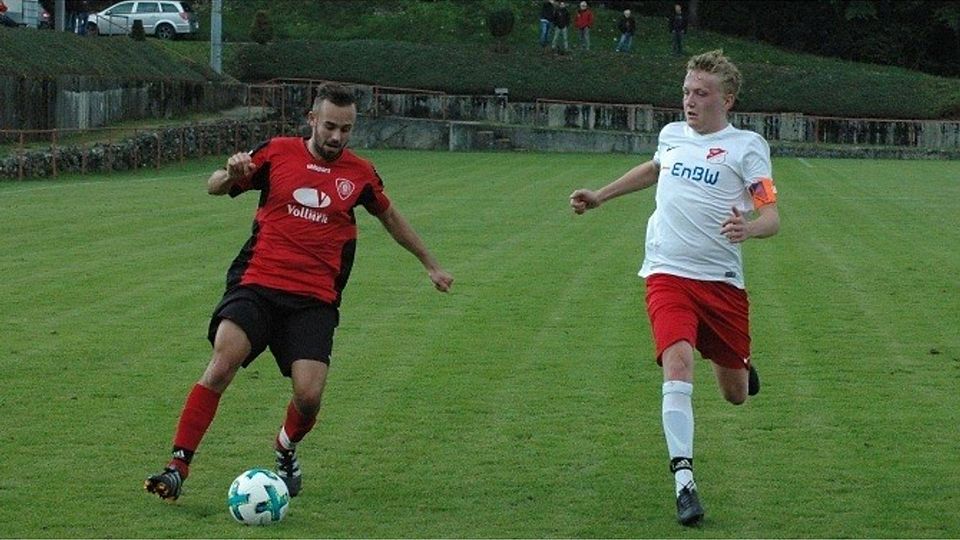 Martin Kick (links) und der TV Unterhausen II verloren beim SV Würtingen und  Dominik Besch. Foto: A. Pukall