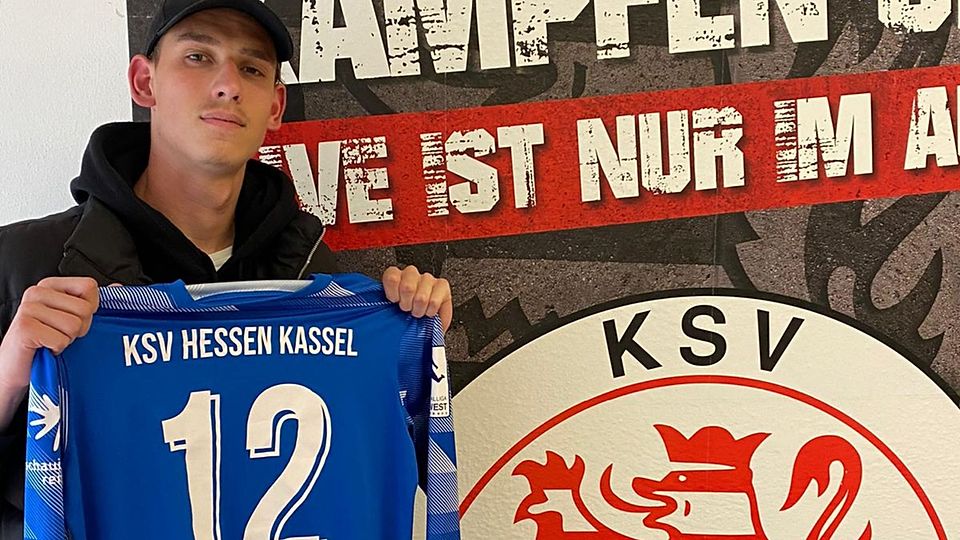 Nicolas Gröteke verlängert seinen Vertrag beim KSV Hessen Kassel.
