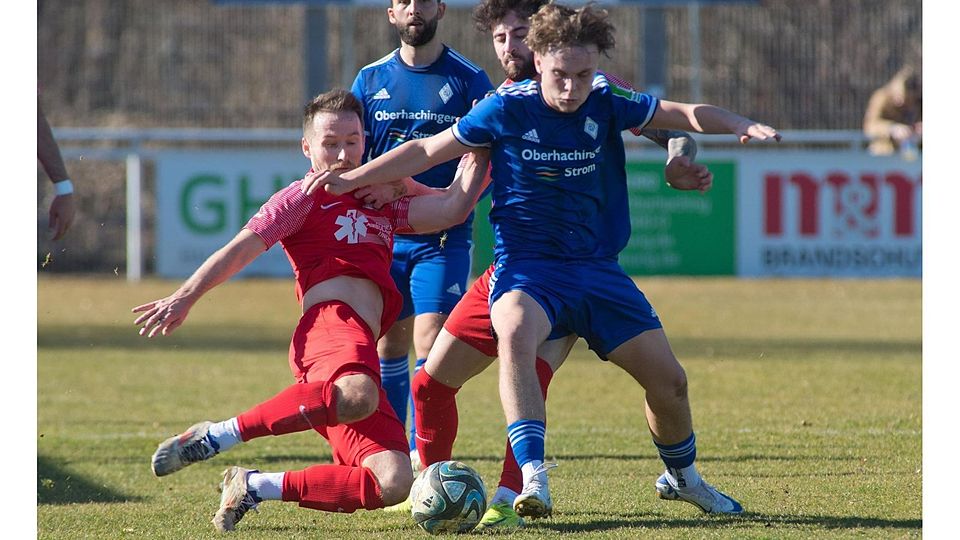 „Super wichtig, ihn wieder auf dem Platz zu haben“: SVH-Kapitän Daniel Steimel (rot) meldet sich zurück.