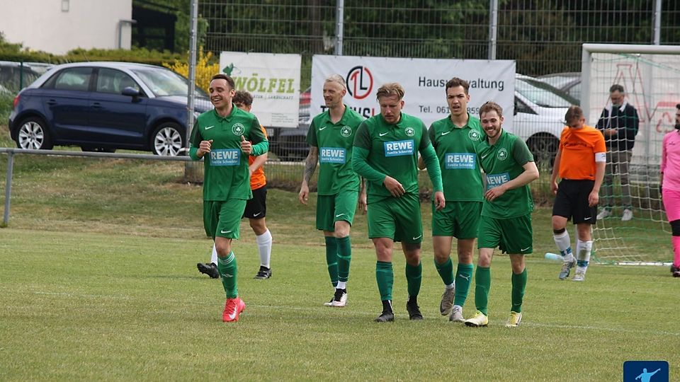 Der TuS Kemel spielt als Aufsteiger eine starke Saison, besiegte Hattenheim mit 4:0.